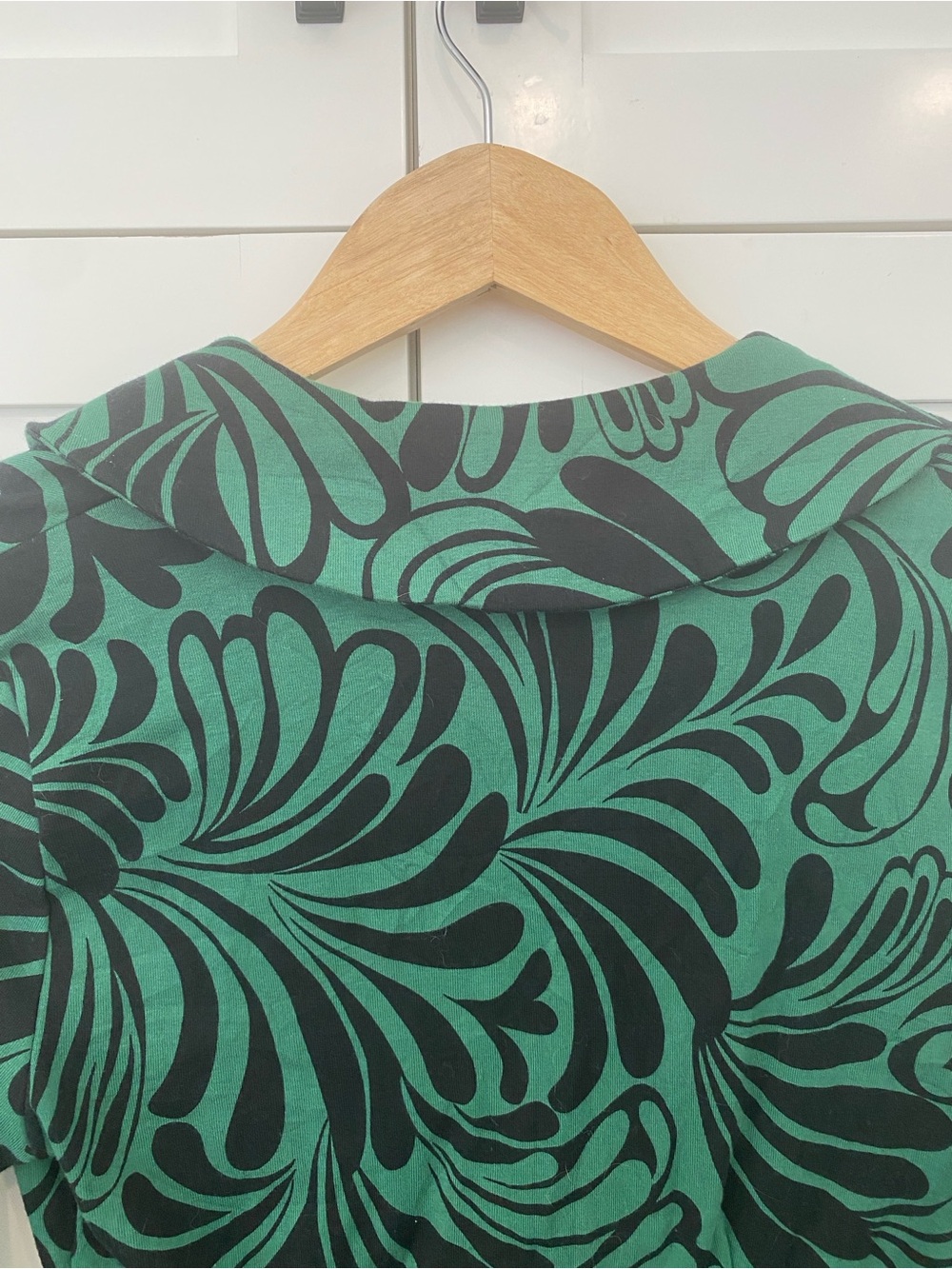 Anthroplogie Green Motif Retro Ruched Buttondown Blouse Shirt Top Long Sleeve S - Picture 5 of 11